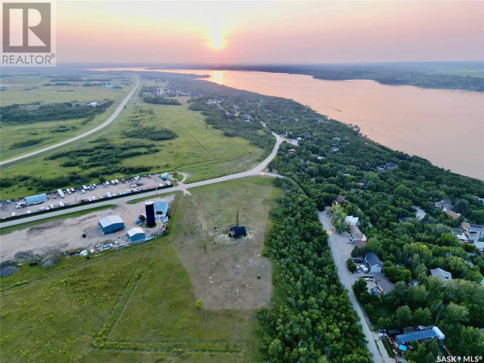 100 Tower ROAD, Buena Vista, SK S0G4C0