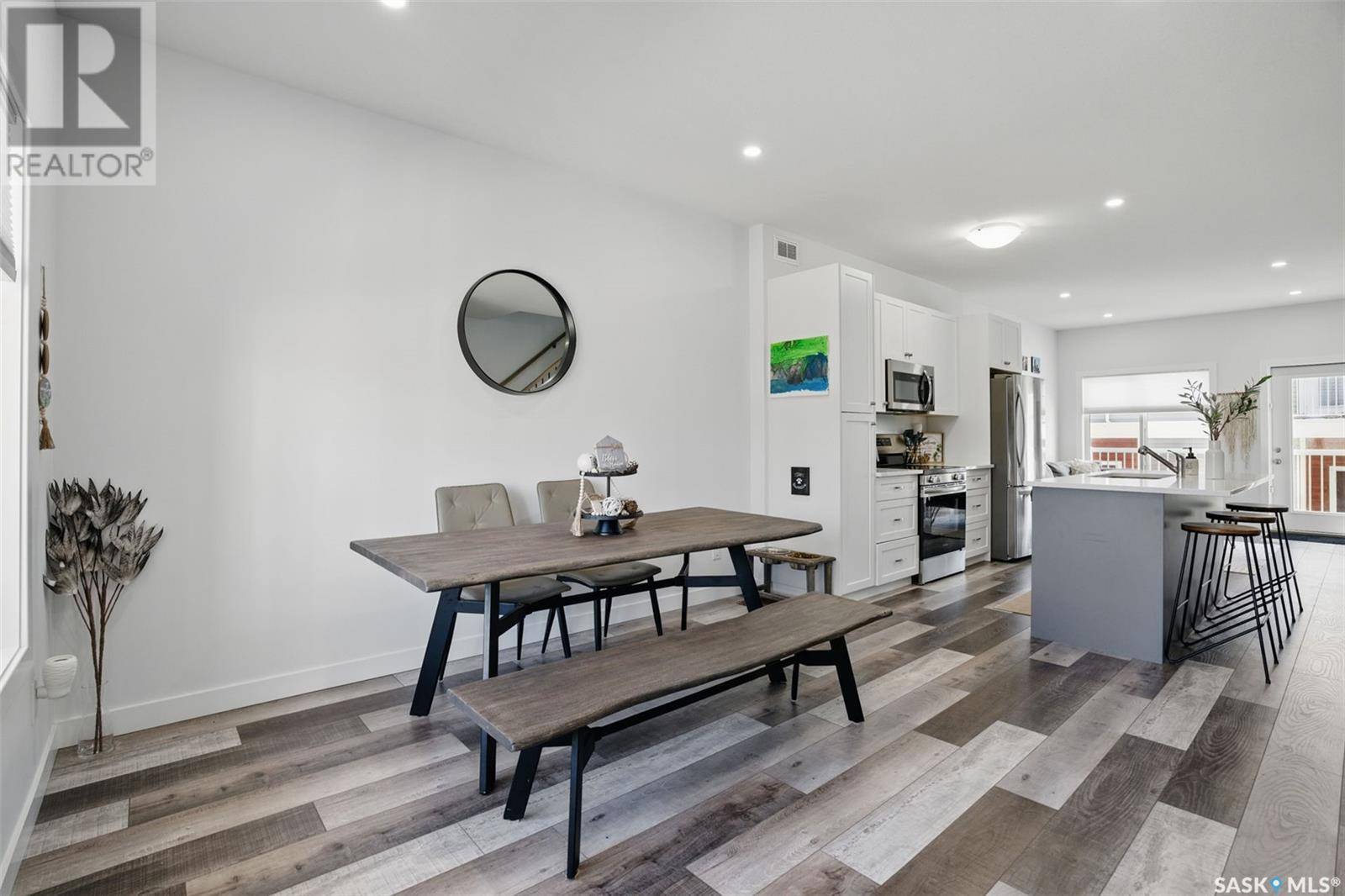 Saskatoon, SK S7M5Y6,421 L AVENUE S