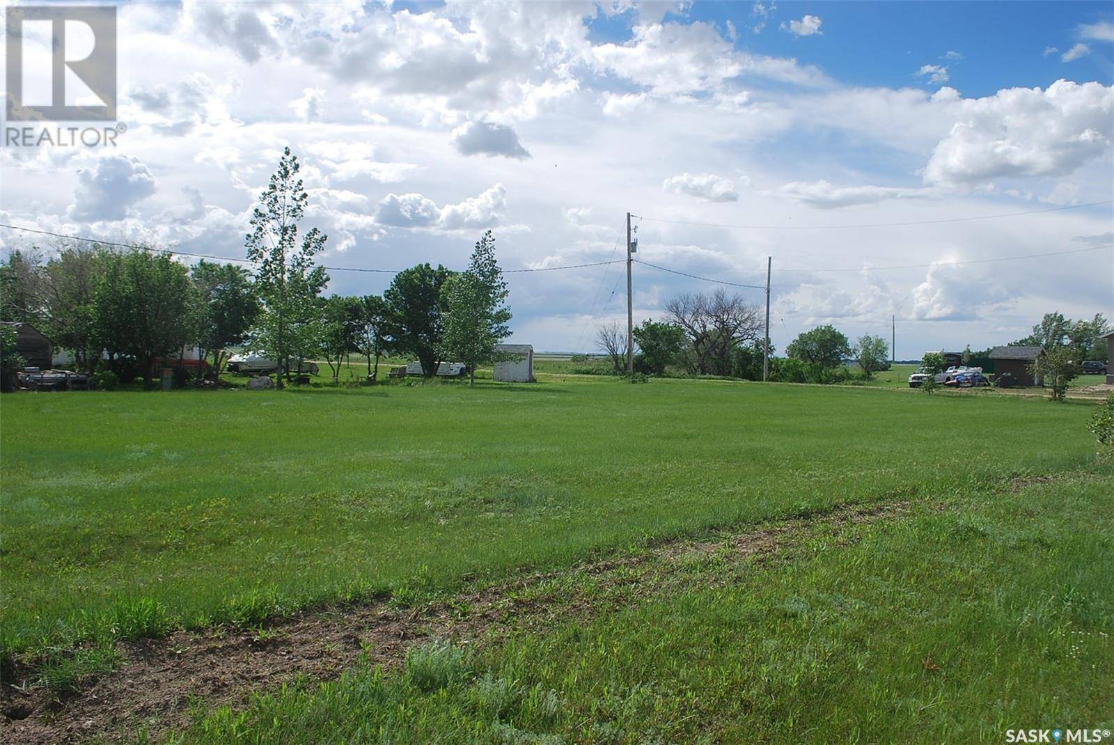 2 Douglas DRIVE, Mckillop Rm No. 220, SK S0G4L0