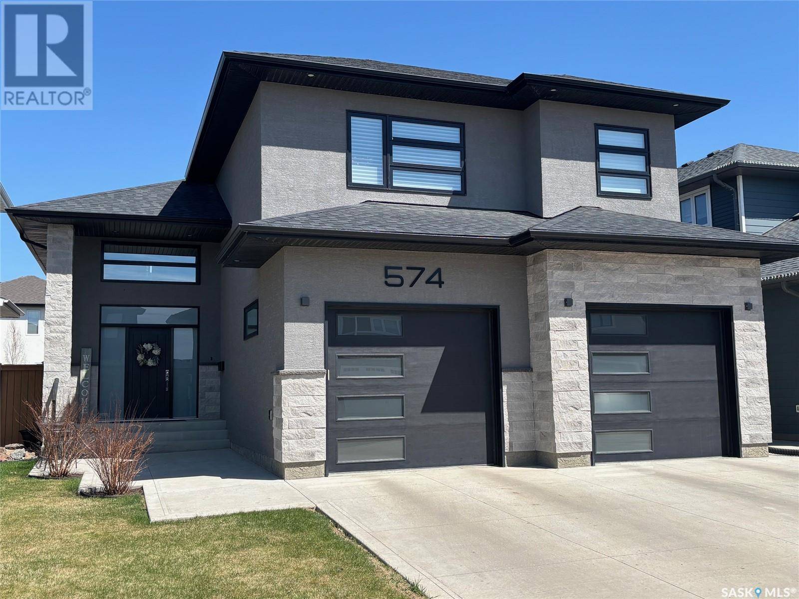 574 Bolstad TURN, Saskatoon, SK S7W0X9