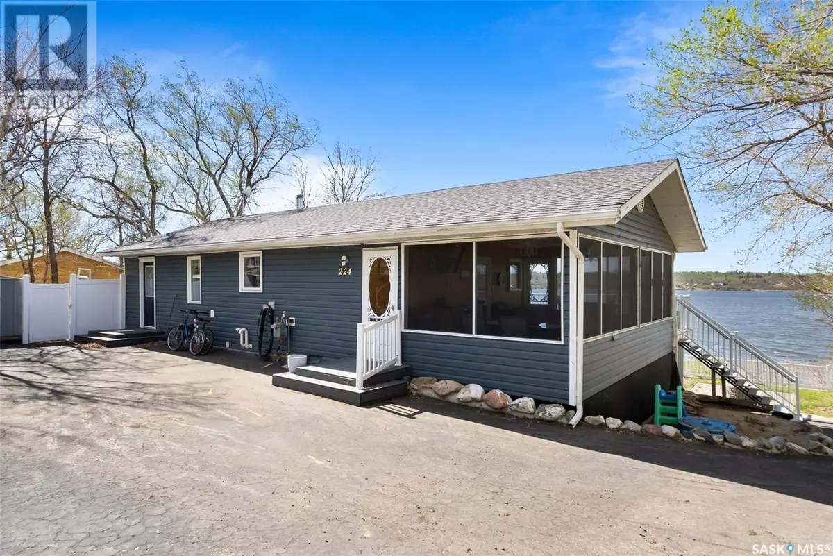 Mckillop Rm No. 220, SK S0G4L0,224 Pickerel STREET