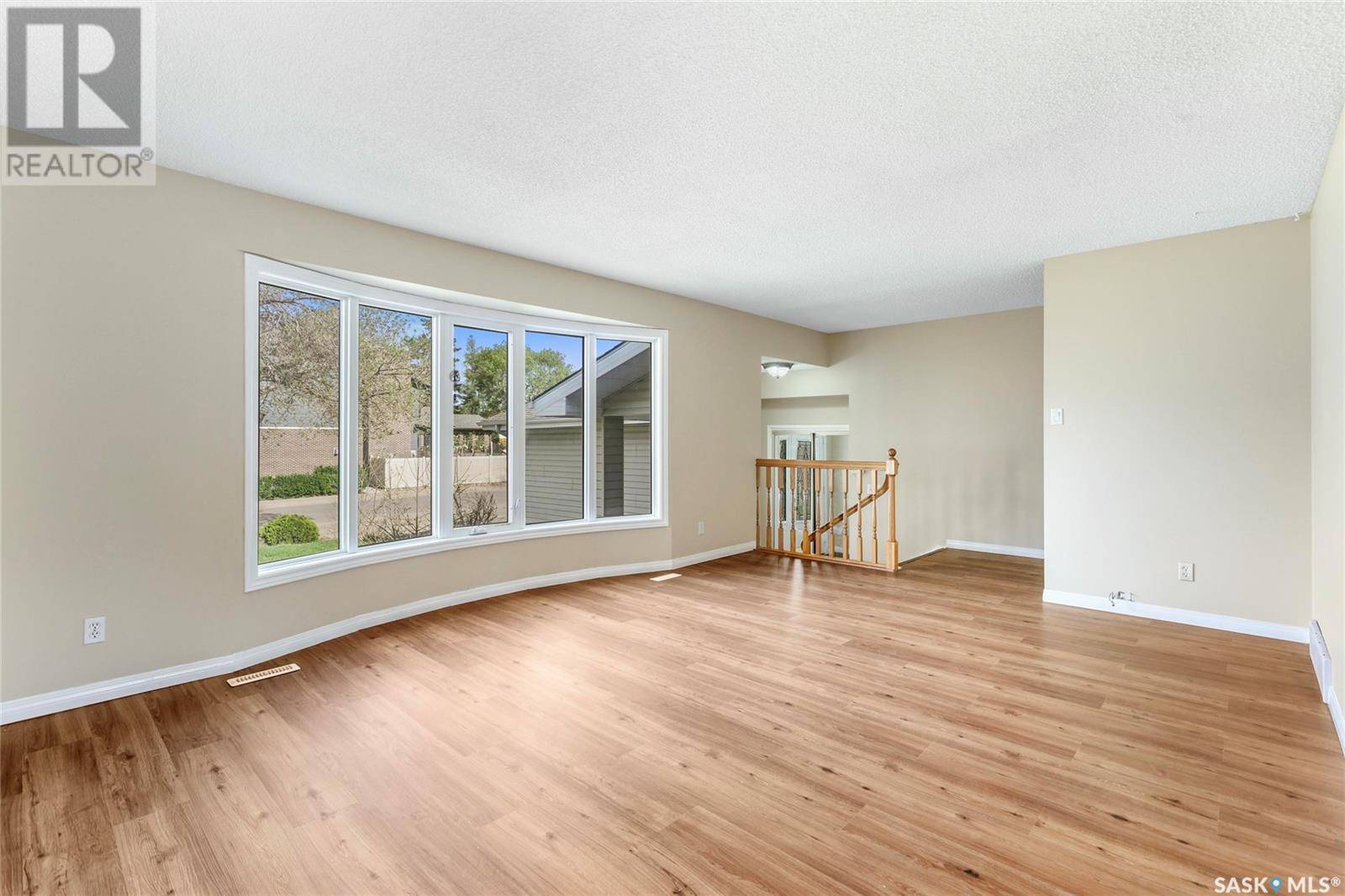 Regina, SK S4S6N6,4746 MCTAVISH STREET