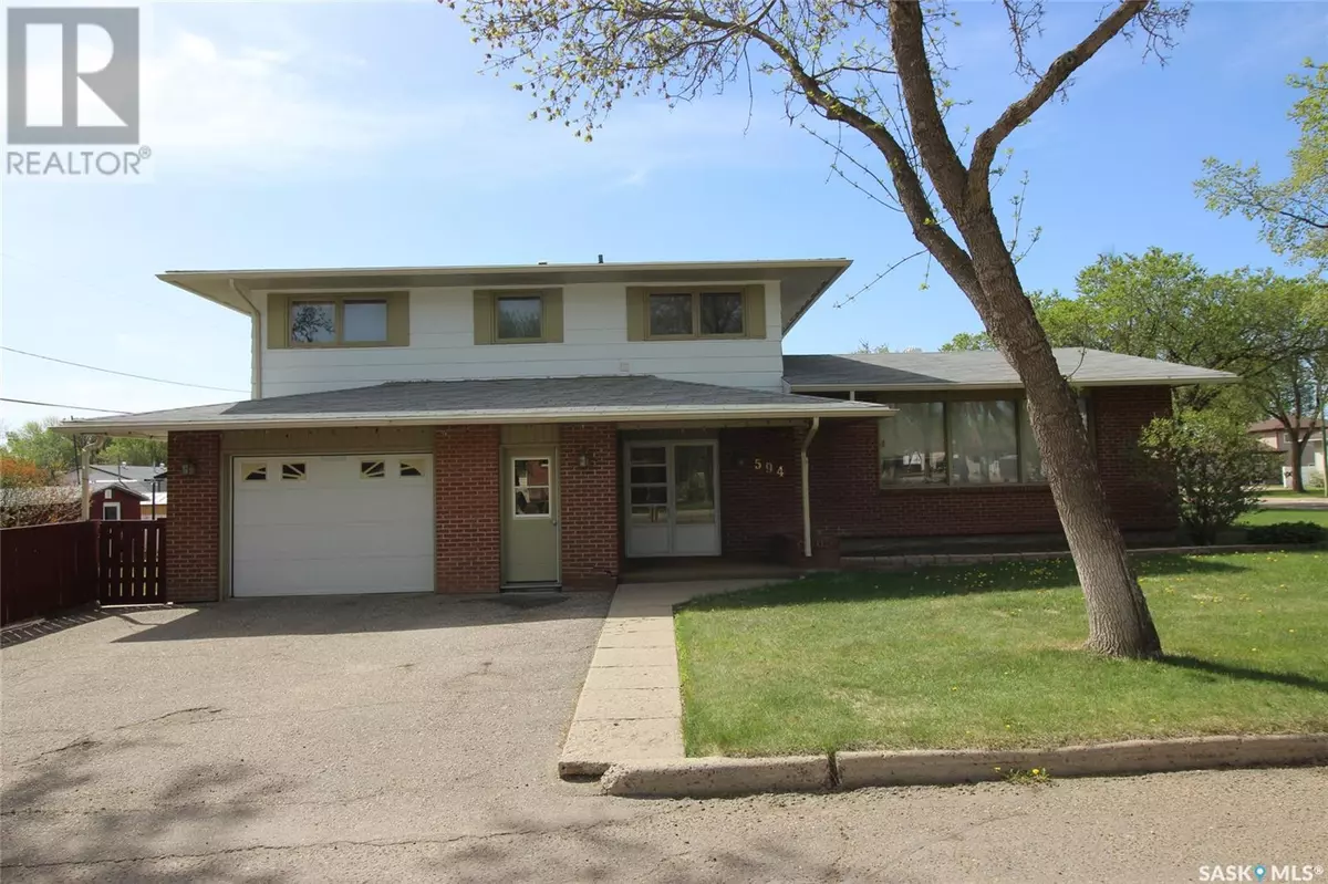 Shaunavon, SK S0N2M0,594 5th STREET W