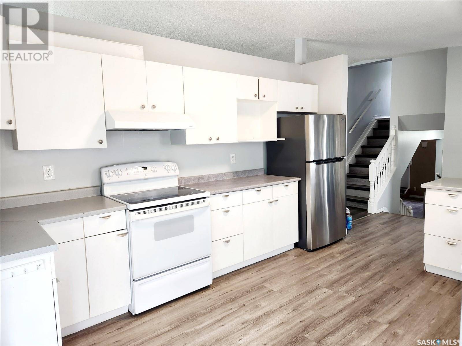 Saskatoon, SK S7L0S6,316 32nd STREET W