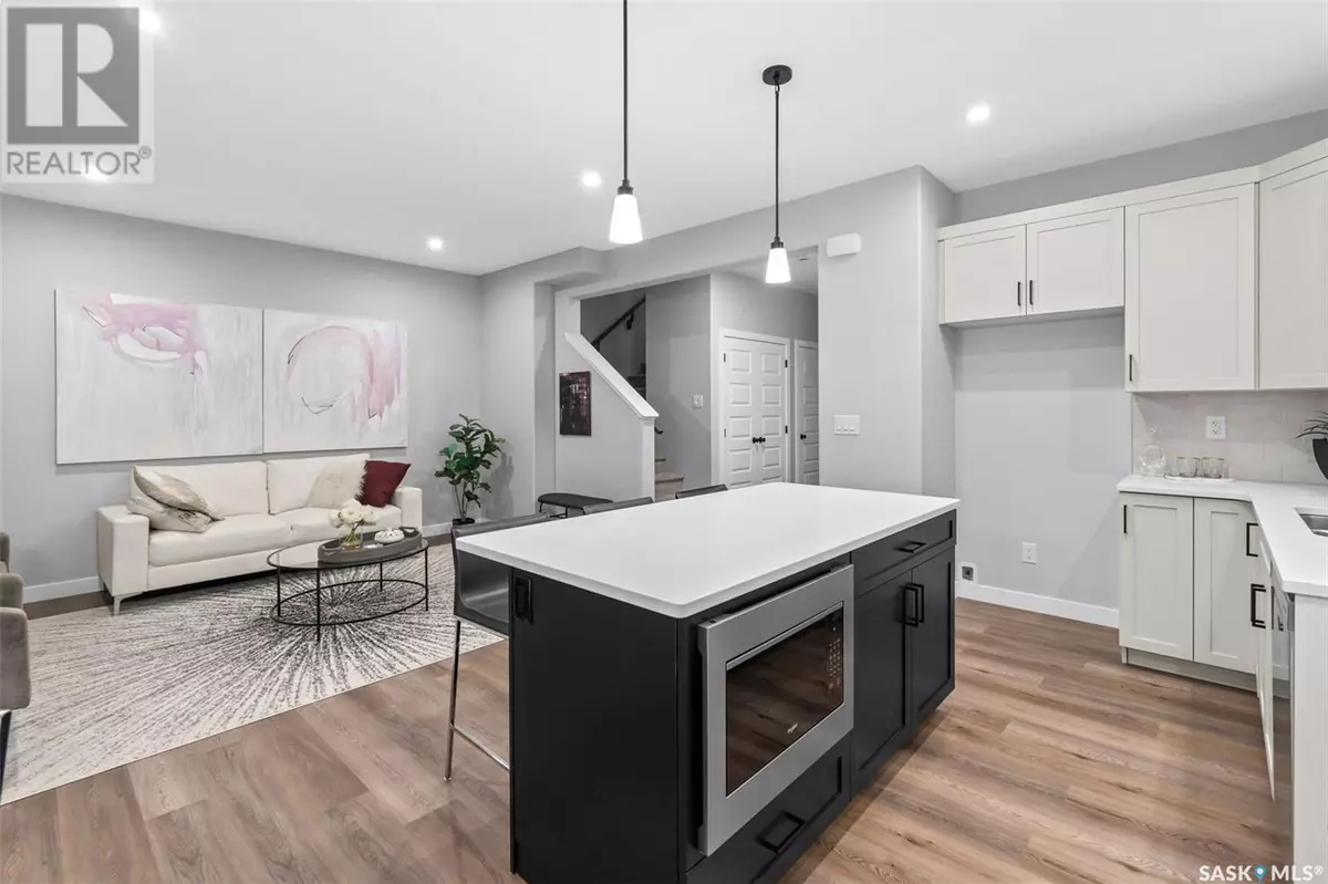 Saskatoon, SK S7W0L8,959 Traeger MANOR