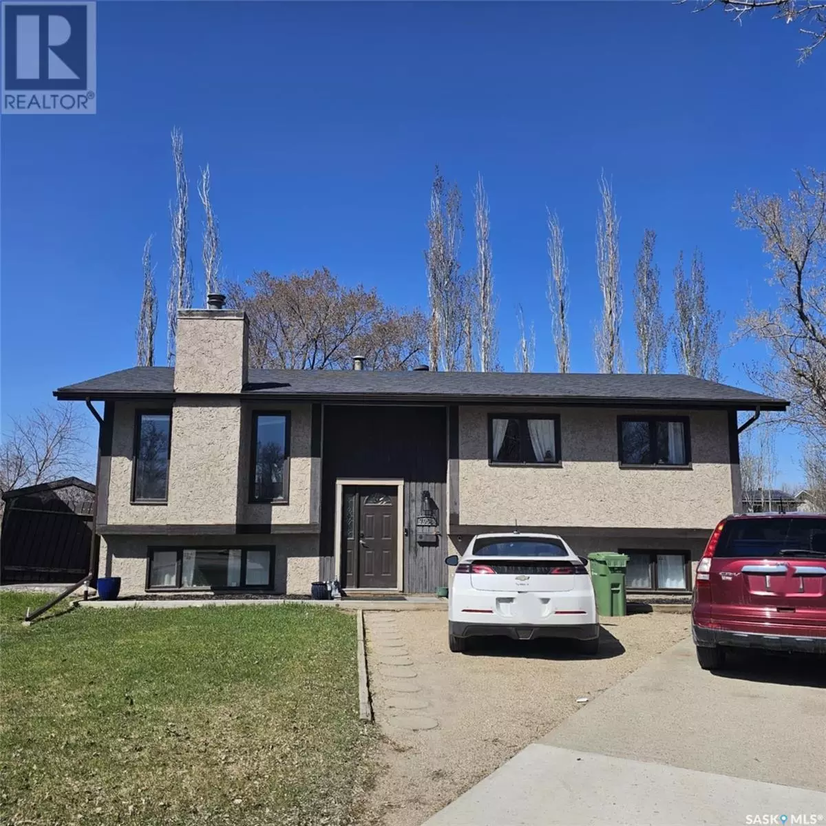 Regina, SK S4X2N5,7058 Blakeney DRIVE