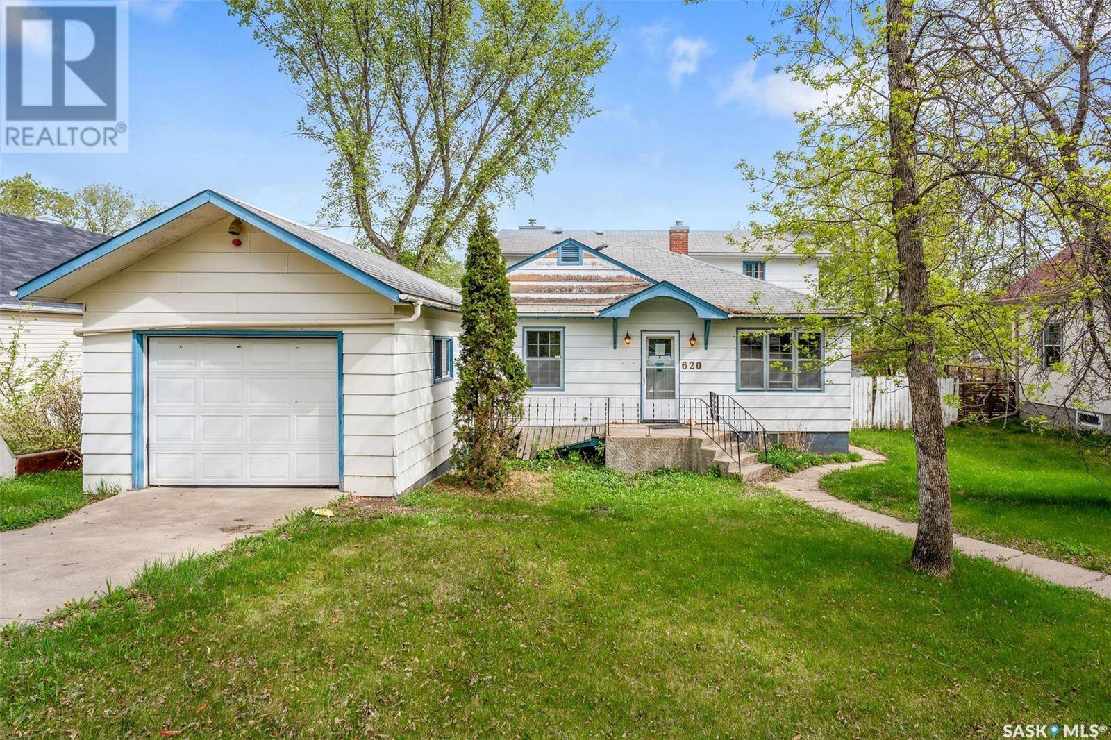 620 20th STREET W, Prince Albert, SK S6V4H3