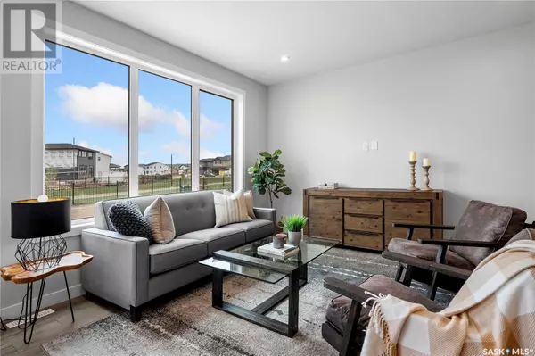 Saskatoon, SK S7V1S6,918 Brighton GATE