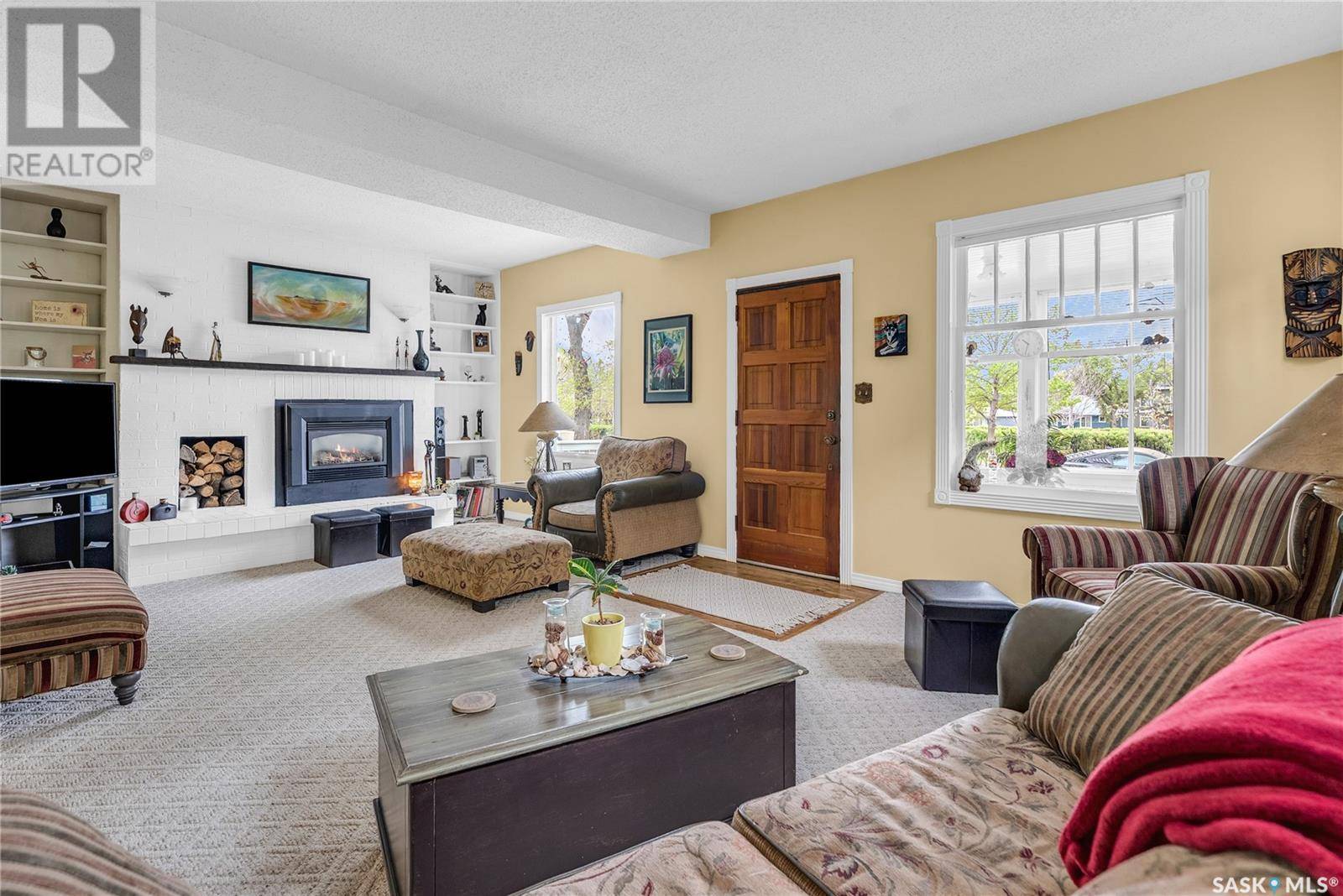 Saskatoon, SK S7K2Z4,905 10th AVENUE N