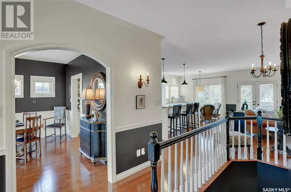 Regina, SK S4V1G8,8029 Wascana Gardens CRESCENT