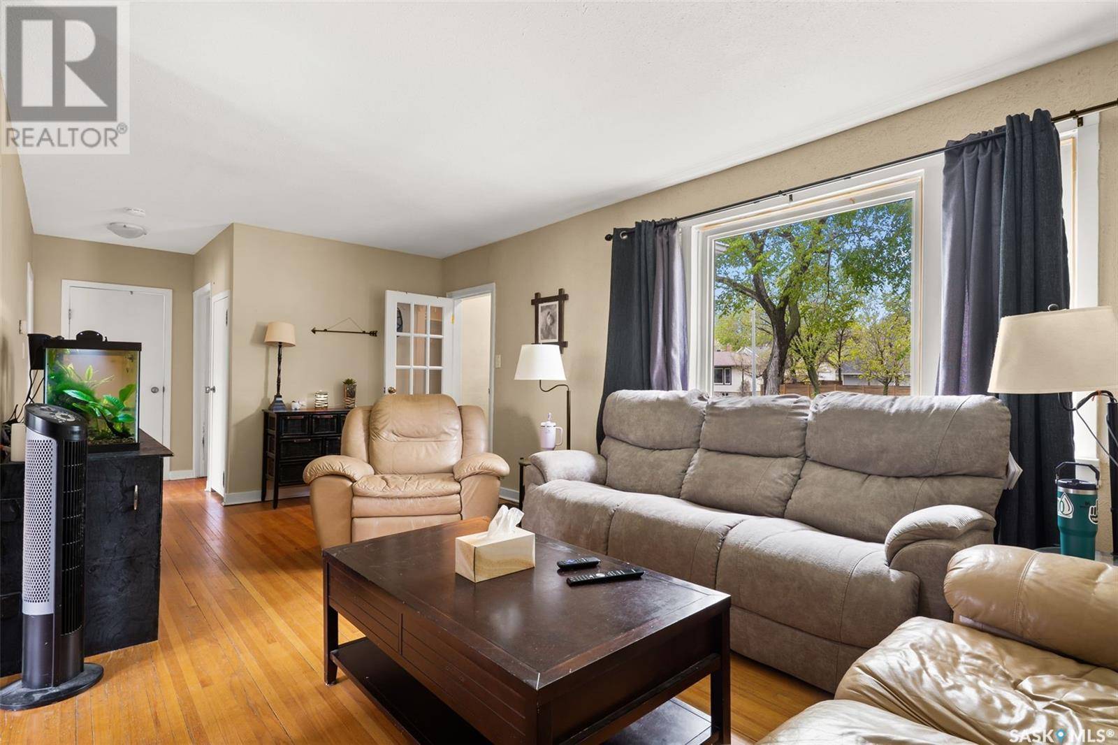 Regina, SK S4N1B3,230 Broadway AVENUE