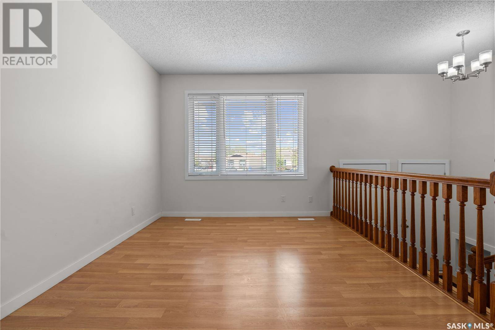 Regina, SK S4N7B8,3431 Middleton PLACE