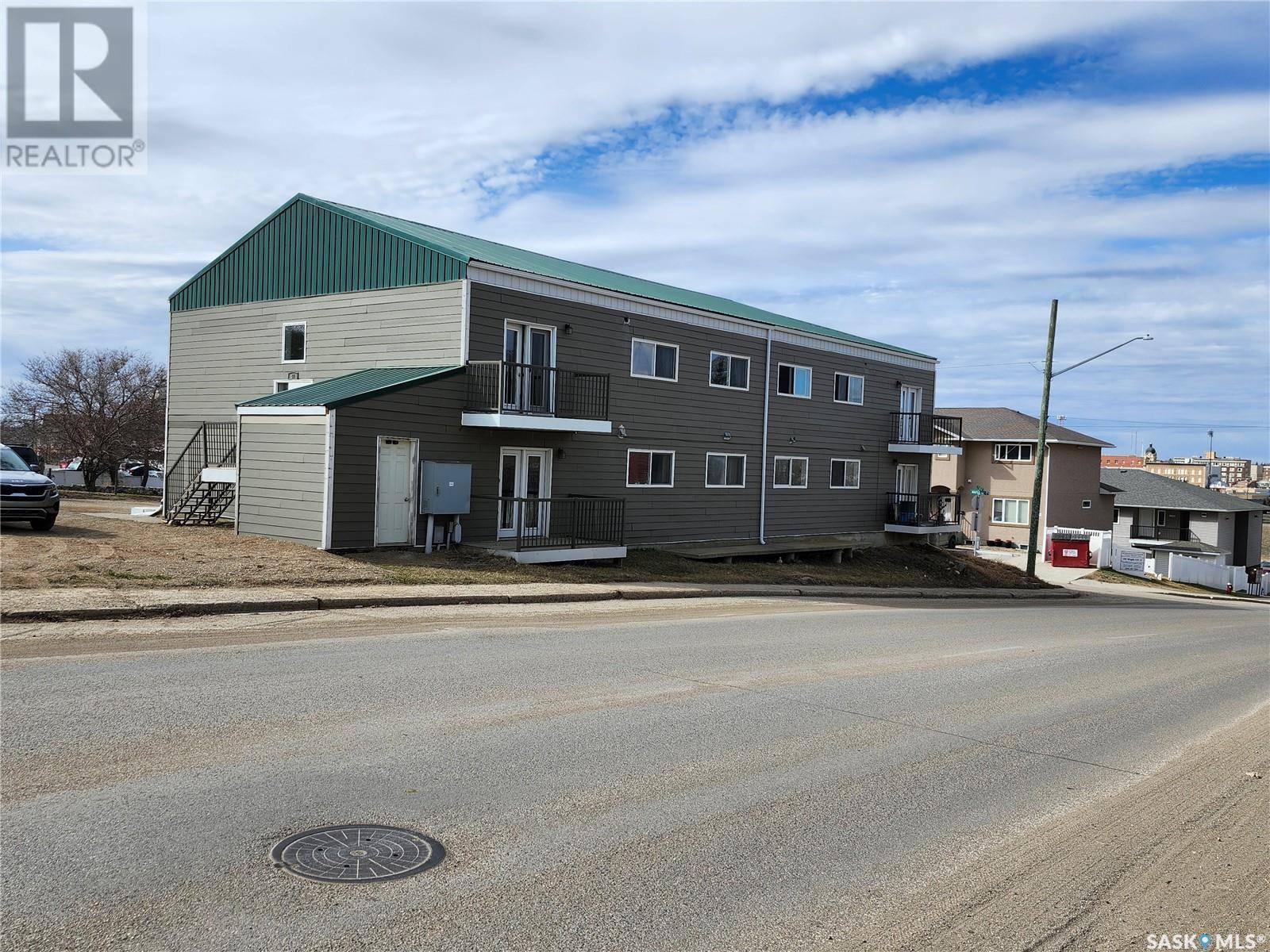 65-81 Maple STREET, Moose Jaw, SK S6H4R6