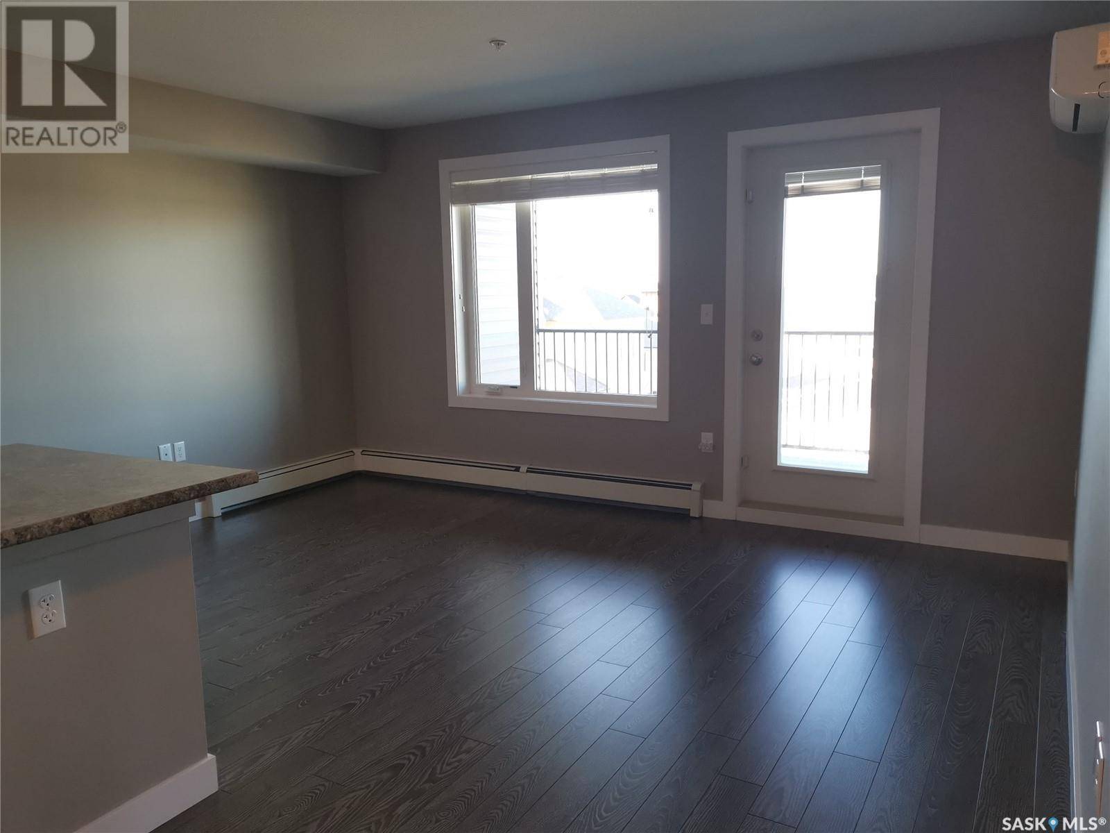 Estevan, SK S4A2Y5,209 2141 Larter ROAD