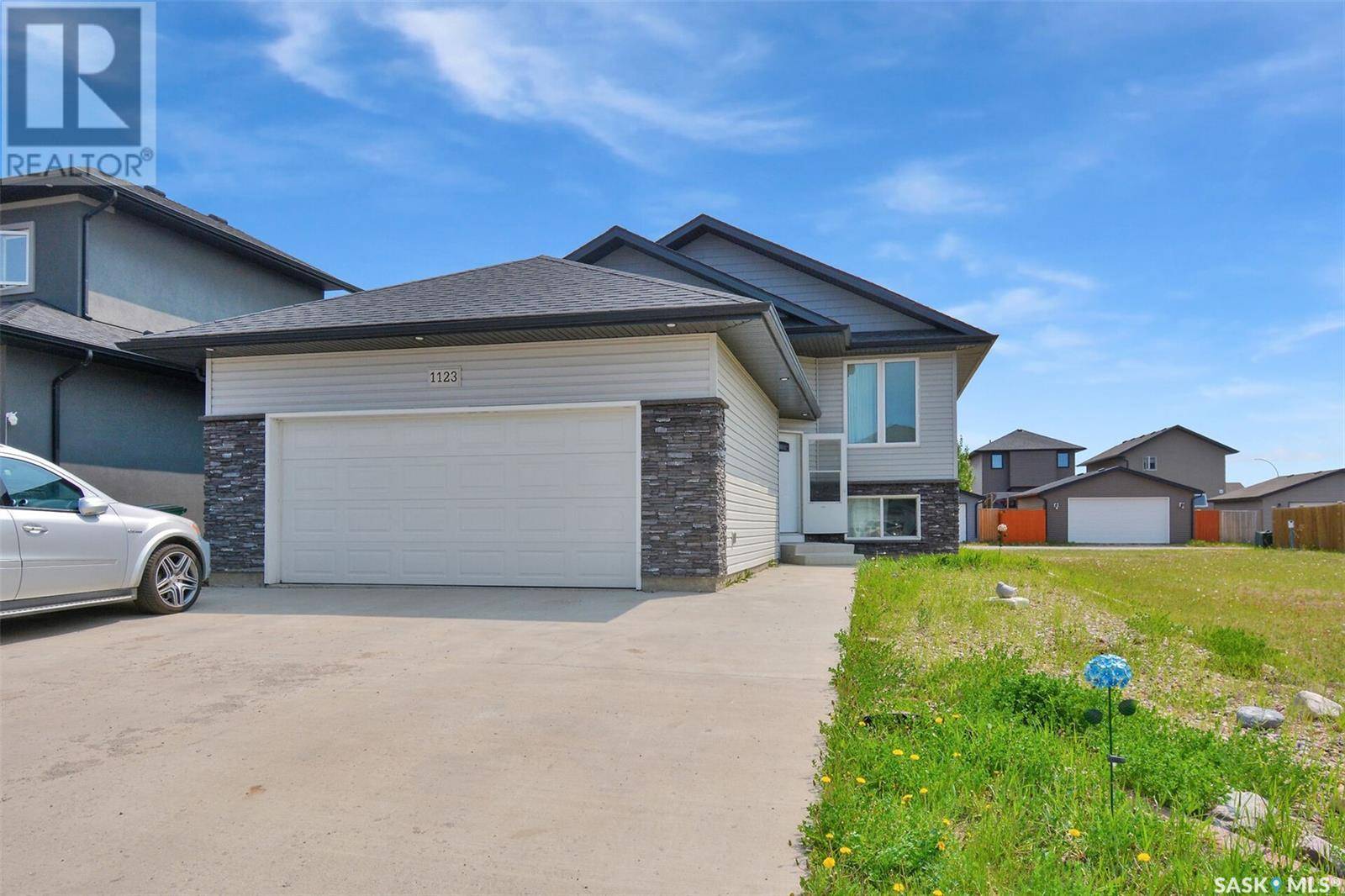 Saskatoon, SK S7V0A7,1123 Werschner CRESCENT