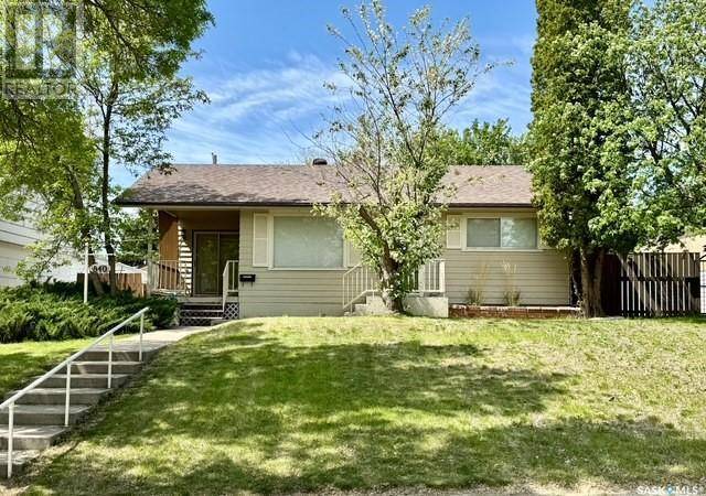 840 5th AVENUE NE, Swift Current, SK S9H2L4