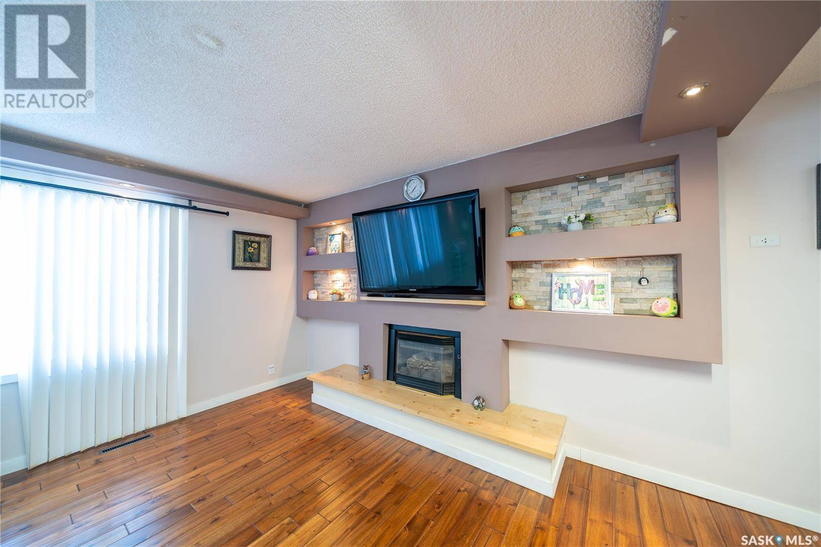 Regina, SK S4S4E1,1405 Macpherson AVENUE