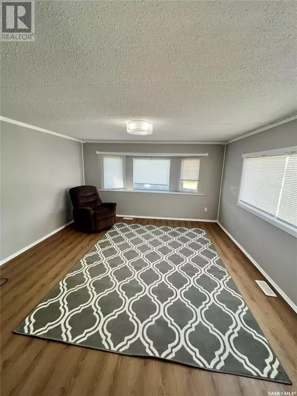 Swift Current, SK S9H3S8,C-12 73 Robert STREET W