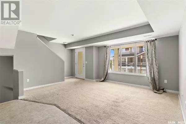 Regina, SK S4V3K5,402 3363 Green Poppy STREET