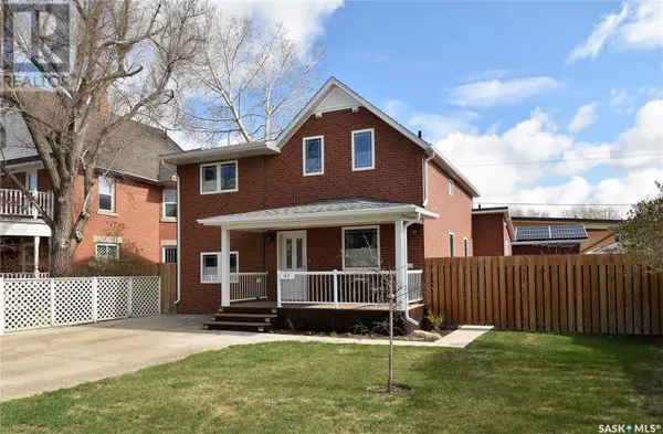 Estevan, SK S4A0M5,1417 Second STREET