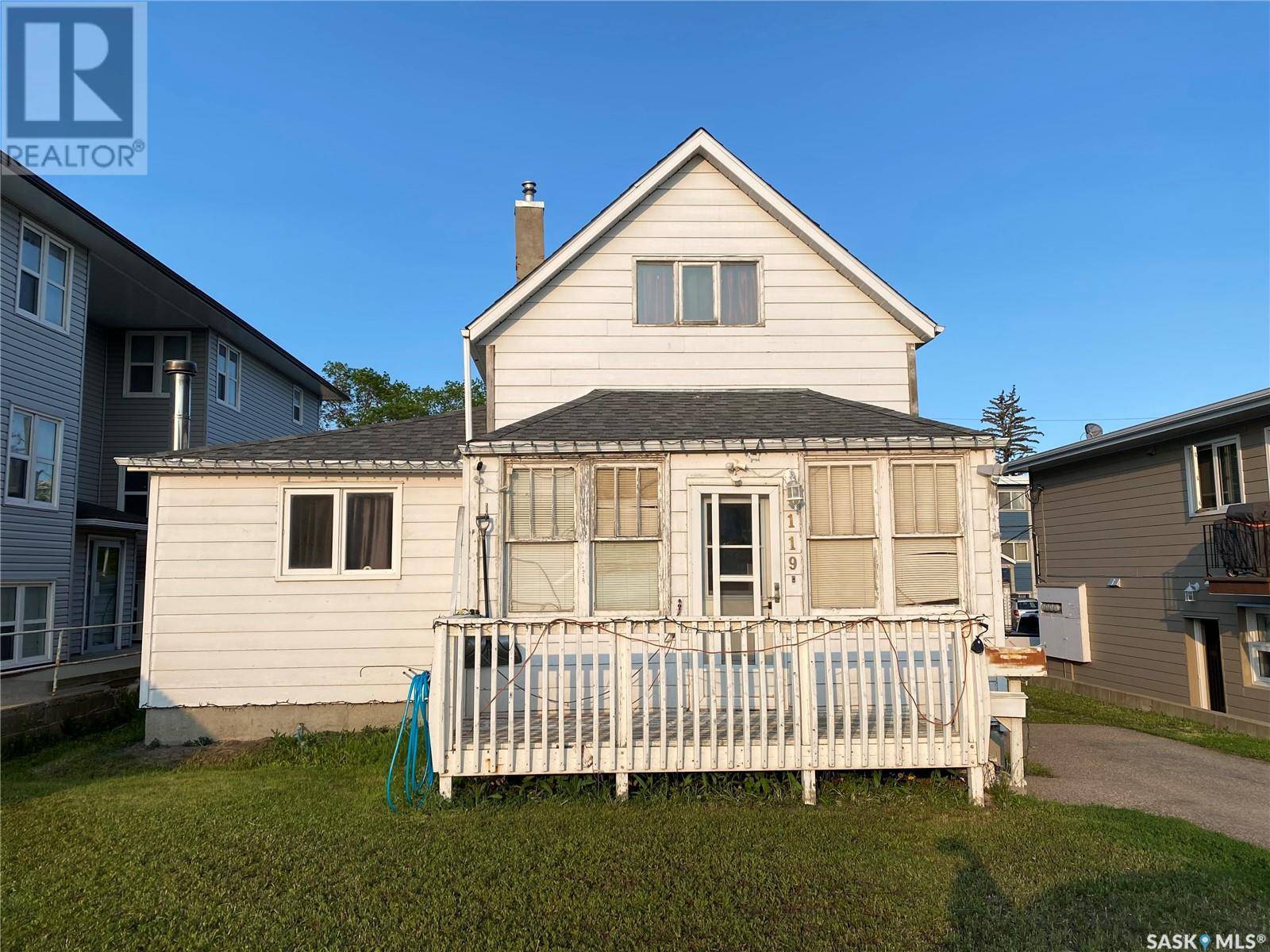 119 3rd AVENUE NE, Swift Current, SK S9H2G4