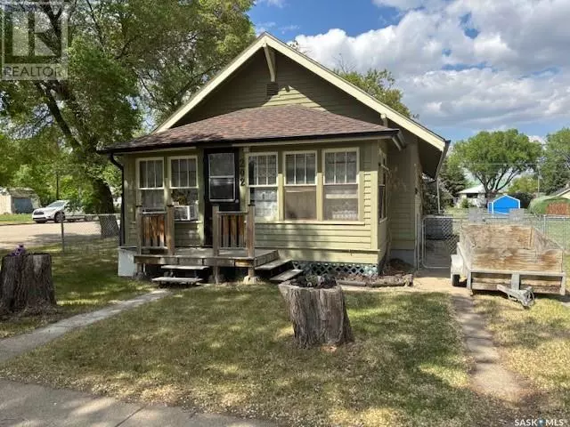 202 Sixth AVENUE E, Canora, SK S0A0L0