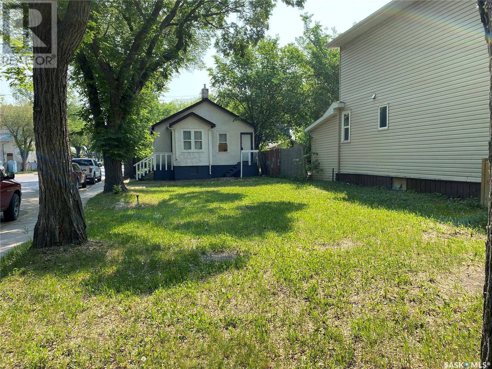 Regina, SK S4P1L4,1901 Montreal STREET