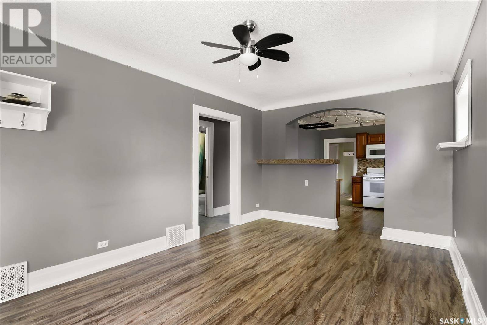 Regina, SK S4P3A2,2451 Reynolds STREET