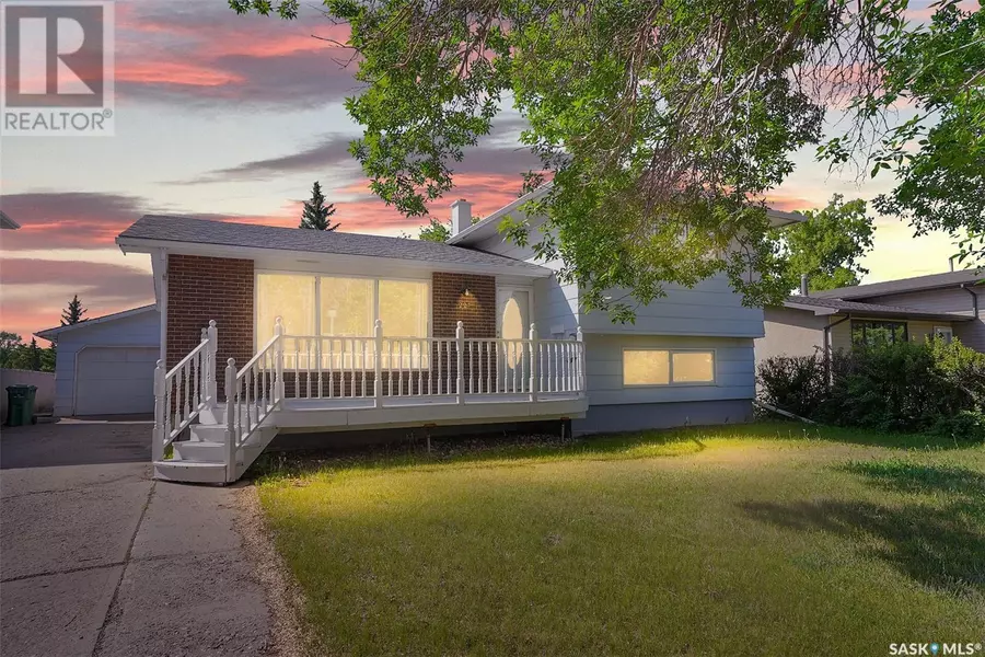 227 Rodenbush DRIVE, Regina, SK S4R6X1