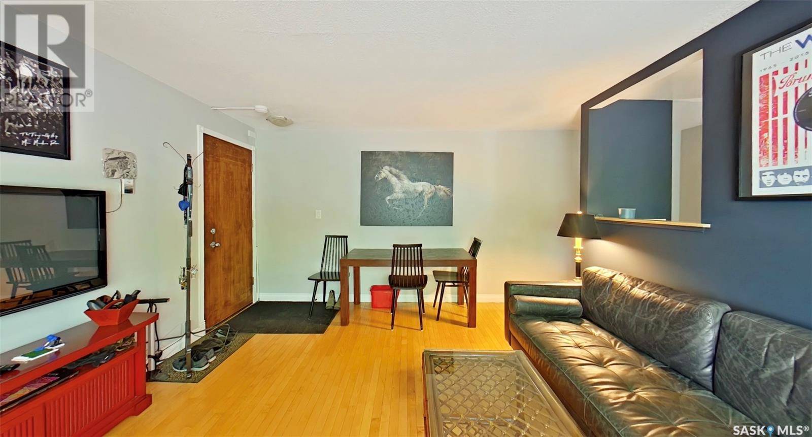Regina, SK S4P0V7,7 2320 13th AVENUE