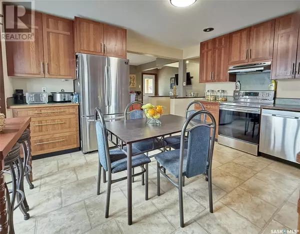Swift Current, SK S9H3P4,415 6th AVENUE SE