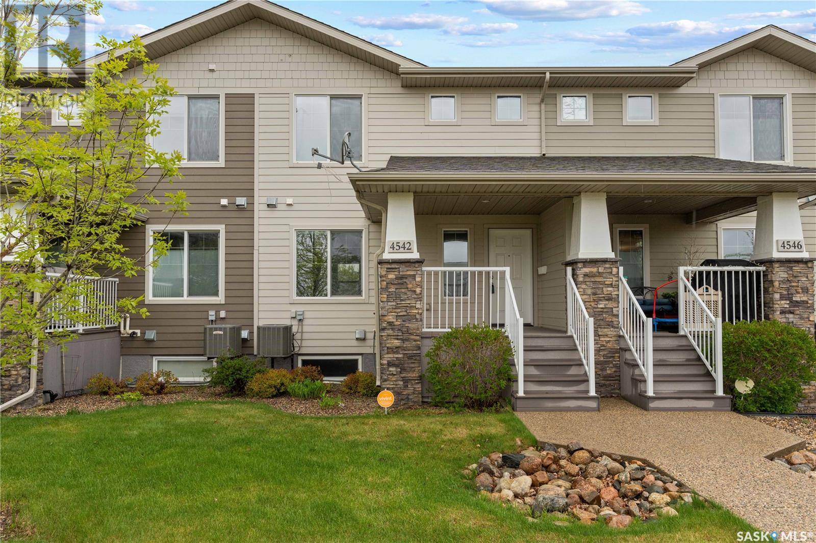 Regina, SK S4W0C1,4542 Harbour Landing DRIVE