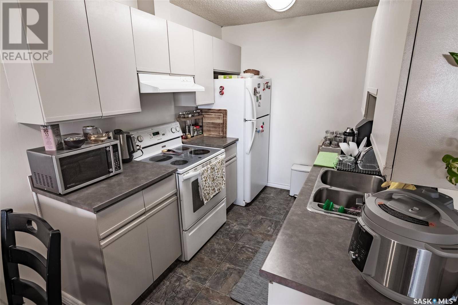 Regina, SK S4V2M9,113 3420 PARK STREET