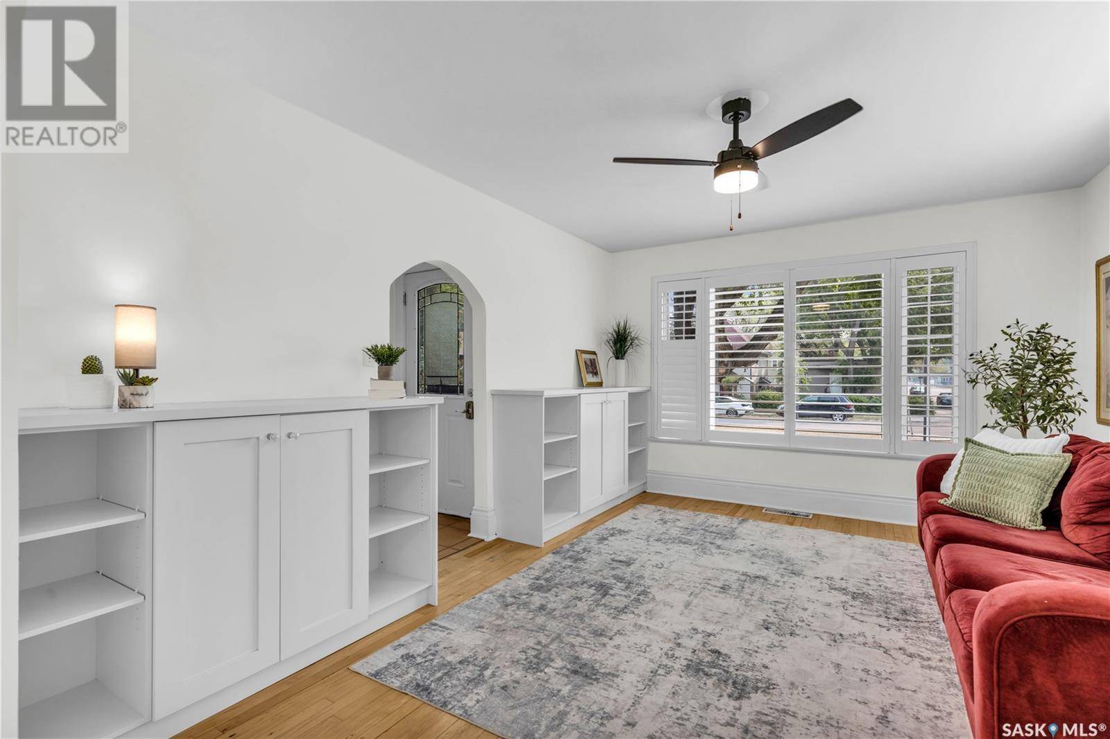 Saskatoon, SK S7N1E1,520 Lansdowne AVENUE
