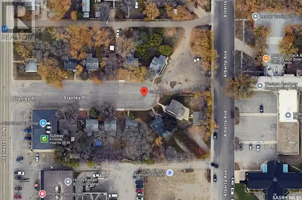 4 Stanley PLACE, Saskatoon, SK S7L1C3