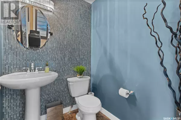 Regina, SK S4V1M8,4818 Sandpiper CRESCENT E