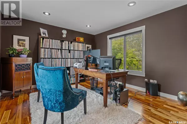 Regina, SK S4V1M8,4818 Sandpiper CRESCENT E