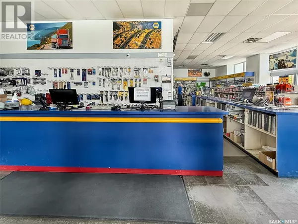 Swift Current, SK S9H0M6,131 Cheadle STREET W