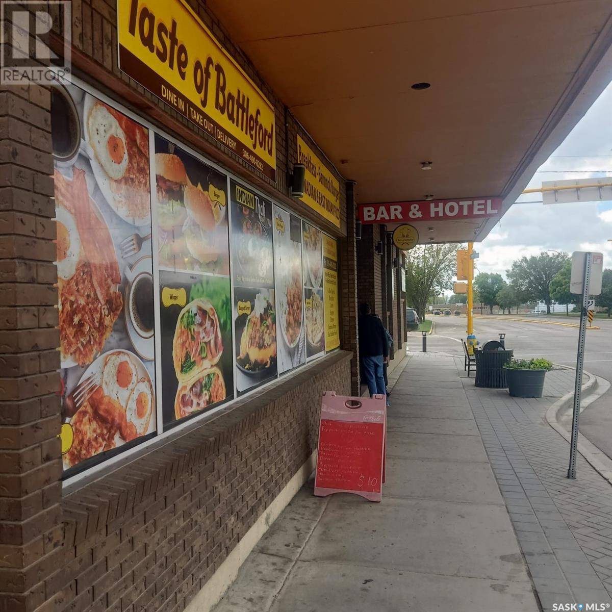 North Battleford, SK S9A0V5,1102 100th STREET