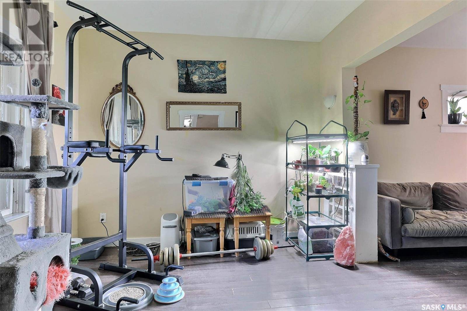 Regina, SK S4T2N3,1243 Robinson STREET