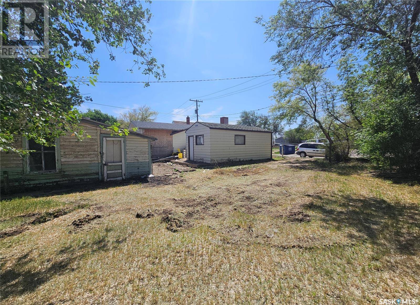Swift Current, SK S9H2G2,58 3rd AVENUE NE