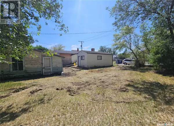 Swift Current, SK S9H2G2,58 3rd AVENUE NE