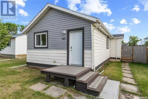 Regina, SK S4N0C7,917 Dewdney AVENUE E