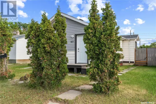 Regina, SK S4N0C7,917 Dewdney AVENUE E