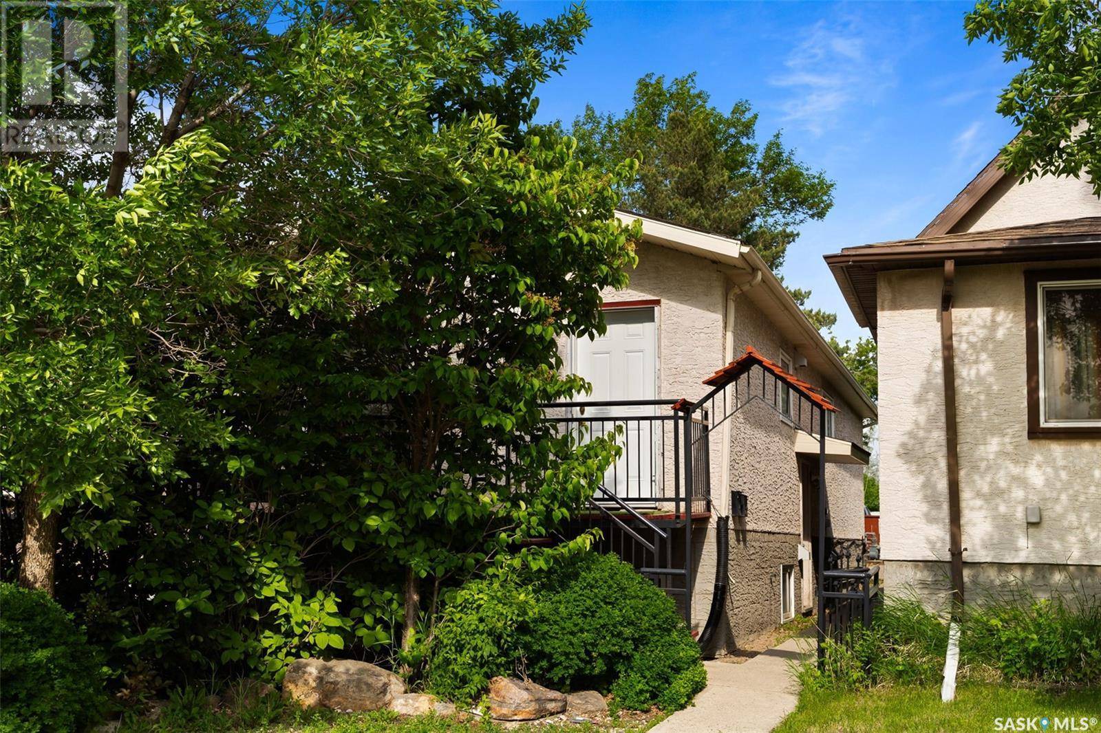 A&B 339 Ottawa STREET, Regina, SK S4R1N6