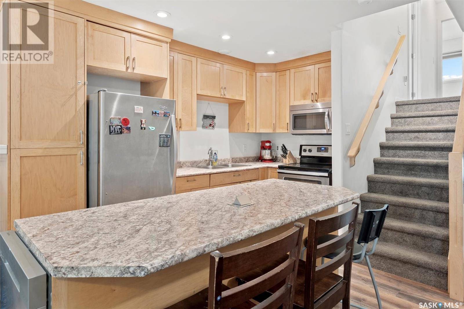 Saskatoon, SK S7L1L1,1430 C AVENUE N