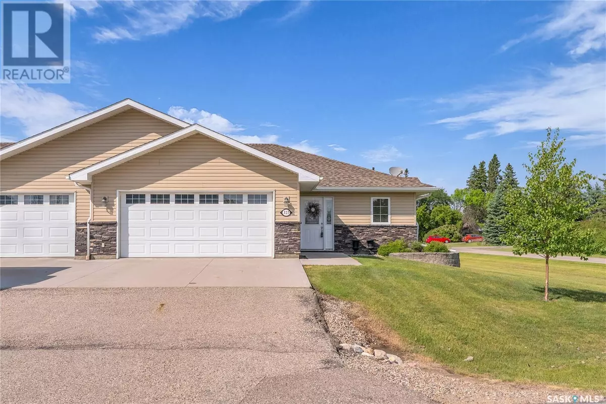 Waldheim, SK S0K4R0,321 2nd STREET S