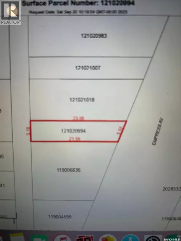 Saskatoon, SK S7K3G2,1315 Empress AVENUE
