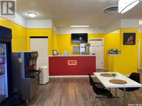 Prince Albert, SK S6V4V6,1114 Central AVENUE