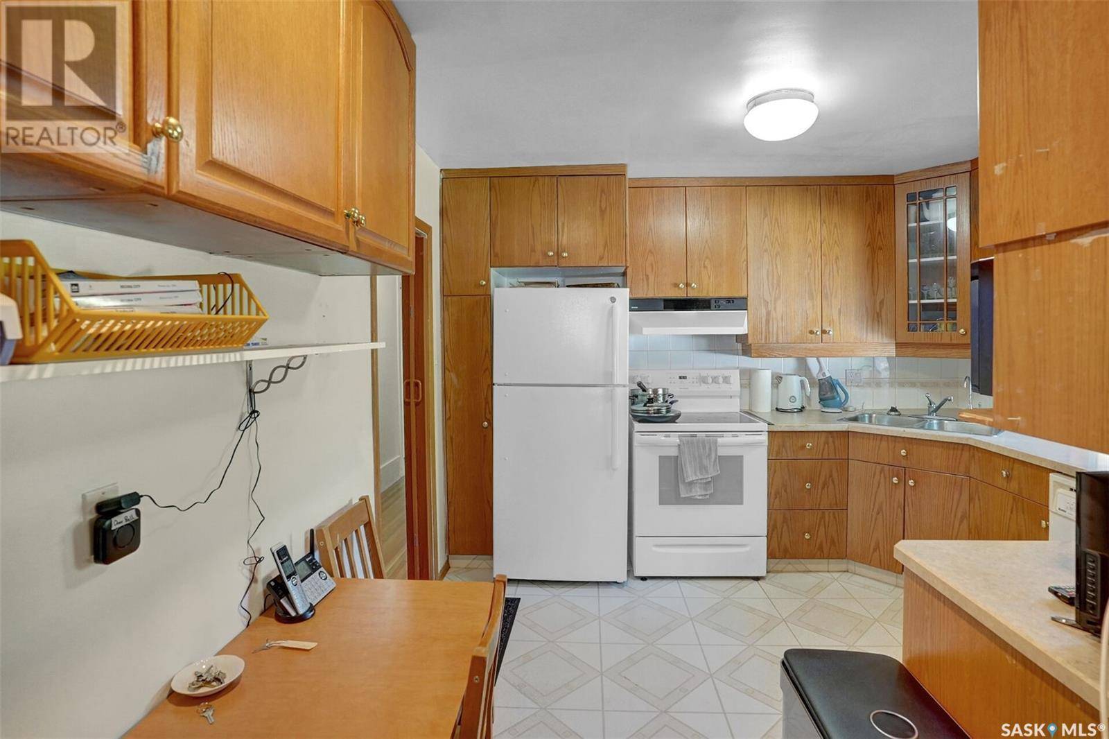 Regina, SK S4S5C4,20 Montgomery ROAD